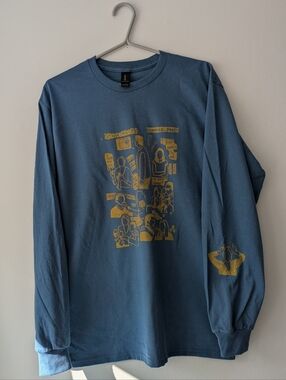 The Office Dinner Party Print LongSleeve Shirt Size Medium. Mustard On Blue.
